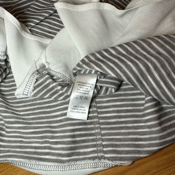 Doe & Rae Gray and White Striped Blouse - Picture 6 of 9
